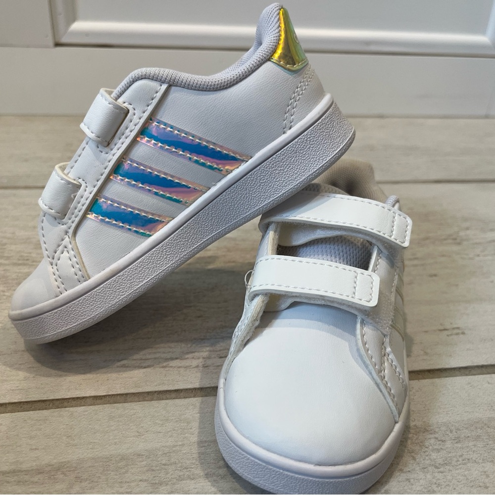 NEW kids Adidas White Sneakers